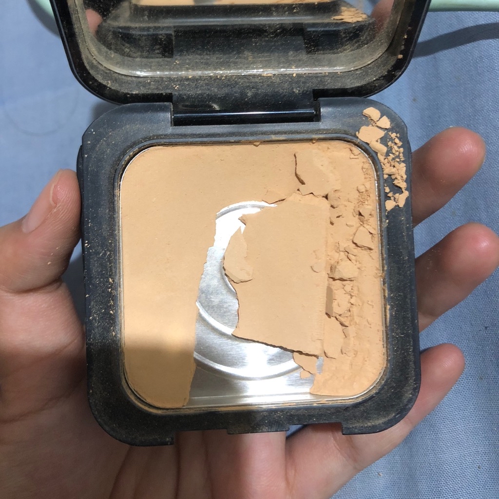 Perfect Cover Powder Foundation - 04 Desert imgfdn-c4e23444-0ef7-49eb-b970-f4dcdd3fc25b