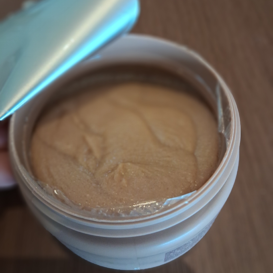 Hibiscus & Papaya Exfoliating Scalp Scrub imgfdn-4eaf9f03-a622-488f-a5a5-187cf025d681