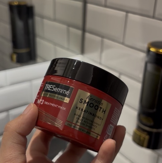 Keratin Smooth Deep Smoothing Mask imgfdn-4d69f468-14f8-4b4b-b755-3d7c7c72233c