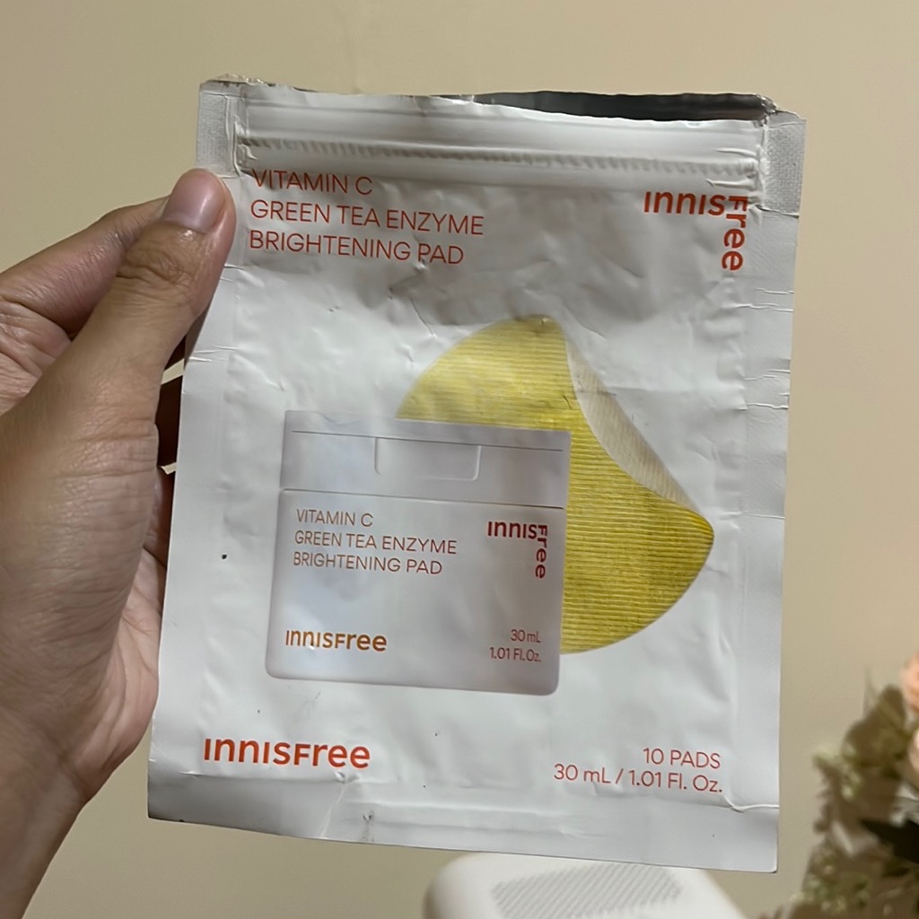 Vitamin C Greentea Enzyme Brightening Pad imgfdn-e5b64f01-62b6-477f-8fa1-95459c886416