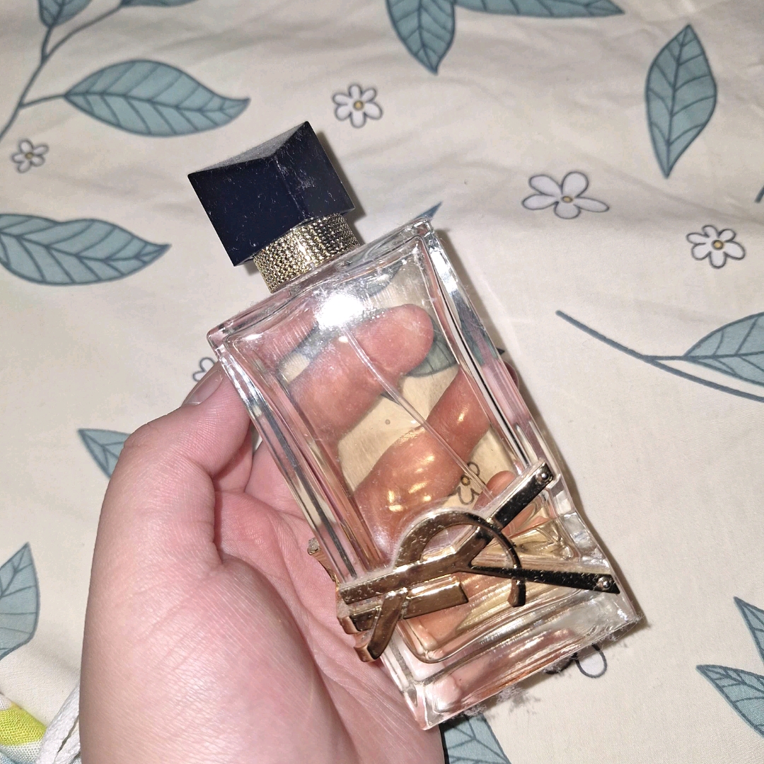 Libre Eau de Parfum imgfdn-65da2a49-fd7d-4d24-9a2b-046742387619