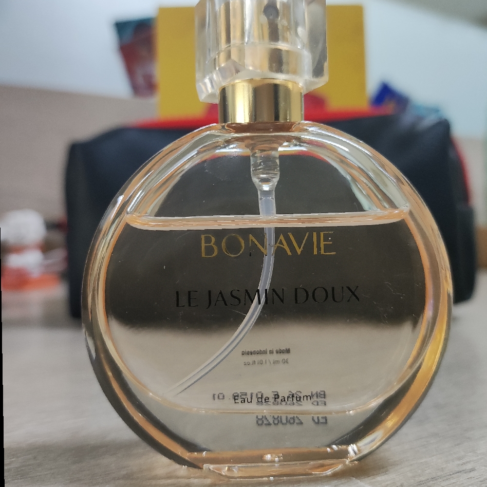 Eau De Parfum - Le Jasmin Doux imgfdn-78887da0-ee60-4185-adc8-201e5927e1f5