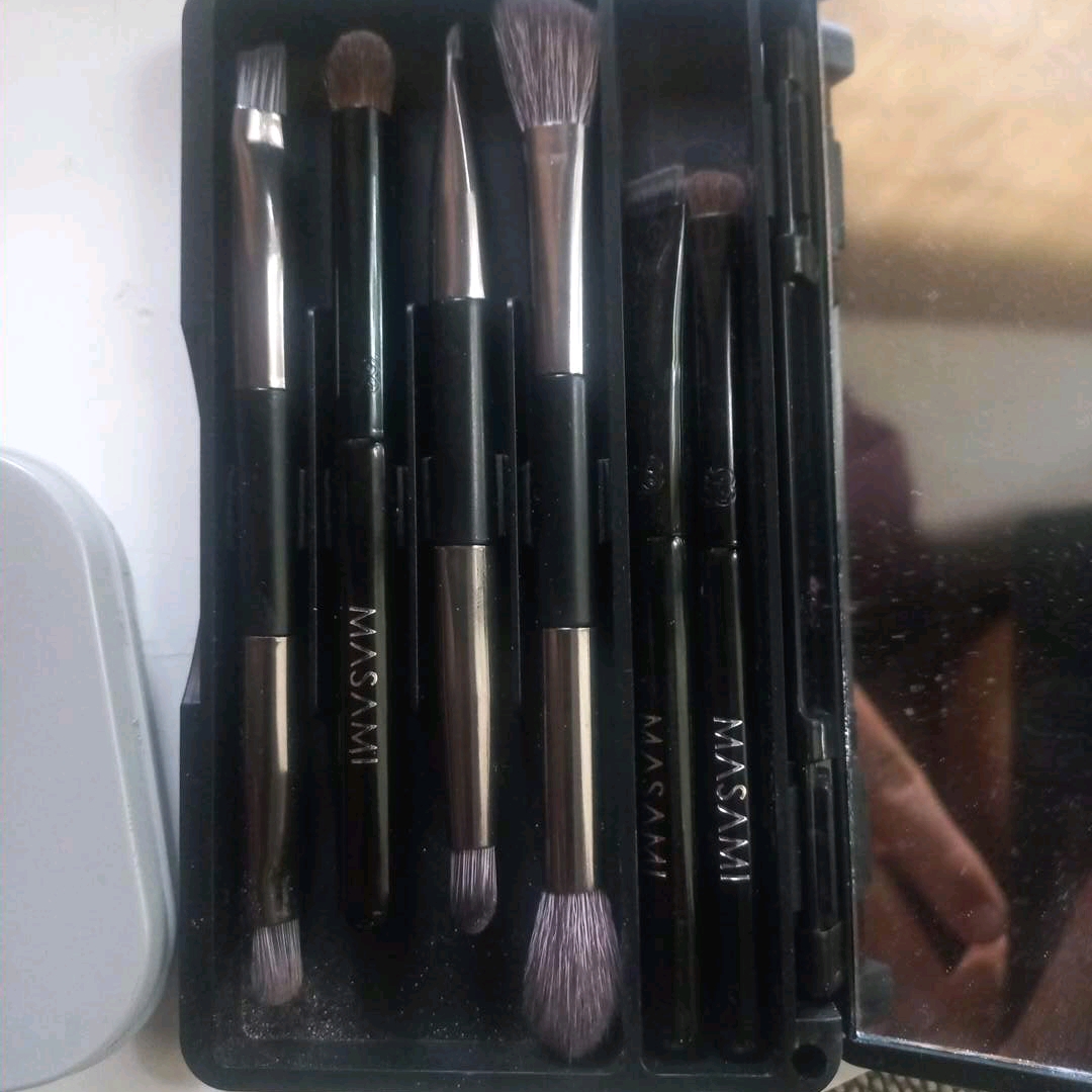 Noir Travel Set - 4P Mini Eye Set imgfdn-a4fbb932-8fa2-4d02-86a7-e574bd91d57e