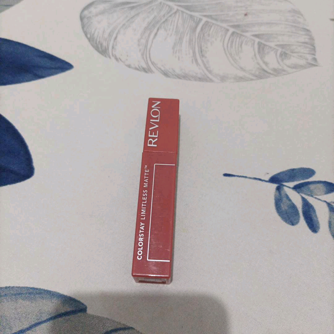 Colorstay Limitless Matte - 006 Manifest imgfdn-81992996-59c8-4efd-b093-63916305139f