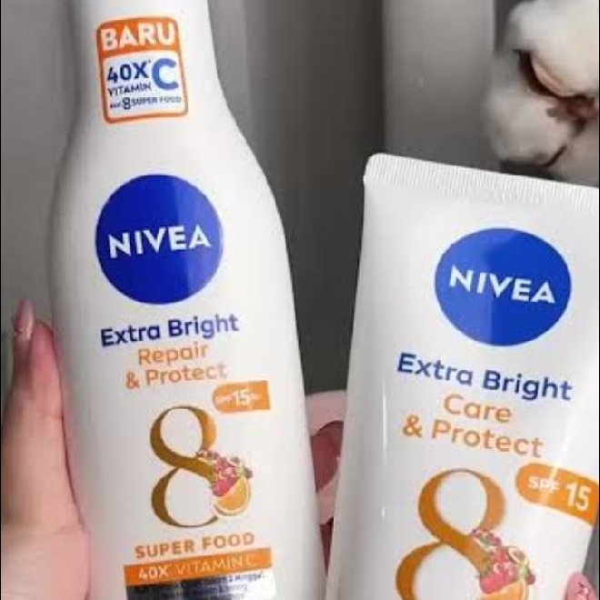 Make Up Clear Micellar Water - Sensitive imgfdn-3d996410-1680-42ab-8218-5e229b9da6e6