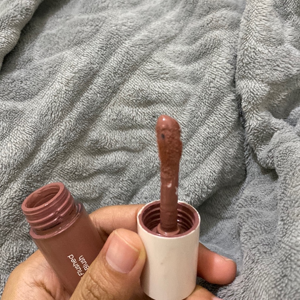 Vibrant Flushed Liquid Blush - Orchid Dusk imgfdn-77c0f75f-3da0-4c2a-84dd-bcb10ef13a94