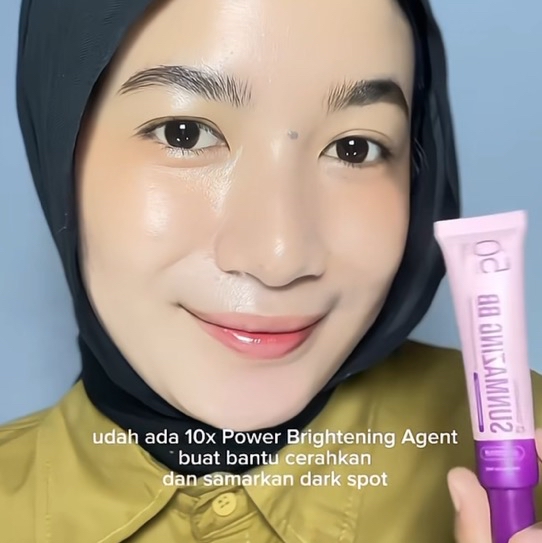 Sunmazing Brightening Booster UV Protection SPF 50 PA++++ imgfdn-2906d862-2413-4b5c-a6ab-4750ebec5565