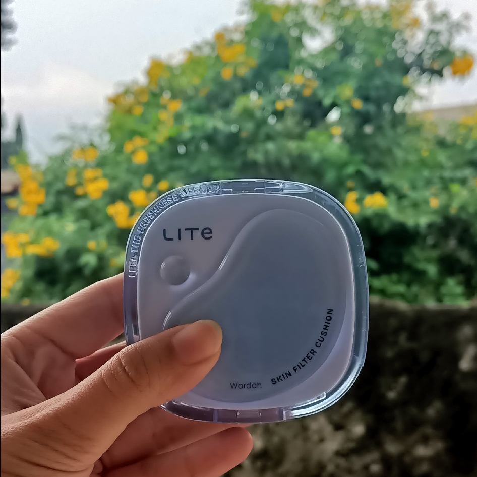 Lite Skin Filter Cushion - 03 Oat imgfdn-bcd85661-567b-4f40-a057-c95f1b0f0ce2