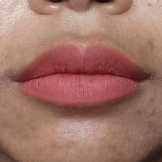 Oh My Glam Mattelast Lip Cream - 20 Blossom  imgfdn-ffe8acb1-5a31-4c78-b19e-d55ea828b3a4