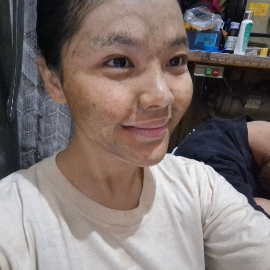 Purifying Neem Mask imgfdn-6bb91374-8be5-41c8-9f61-ac99dbcdf7d7