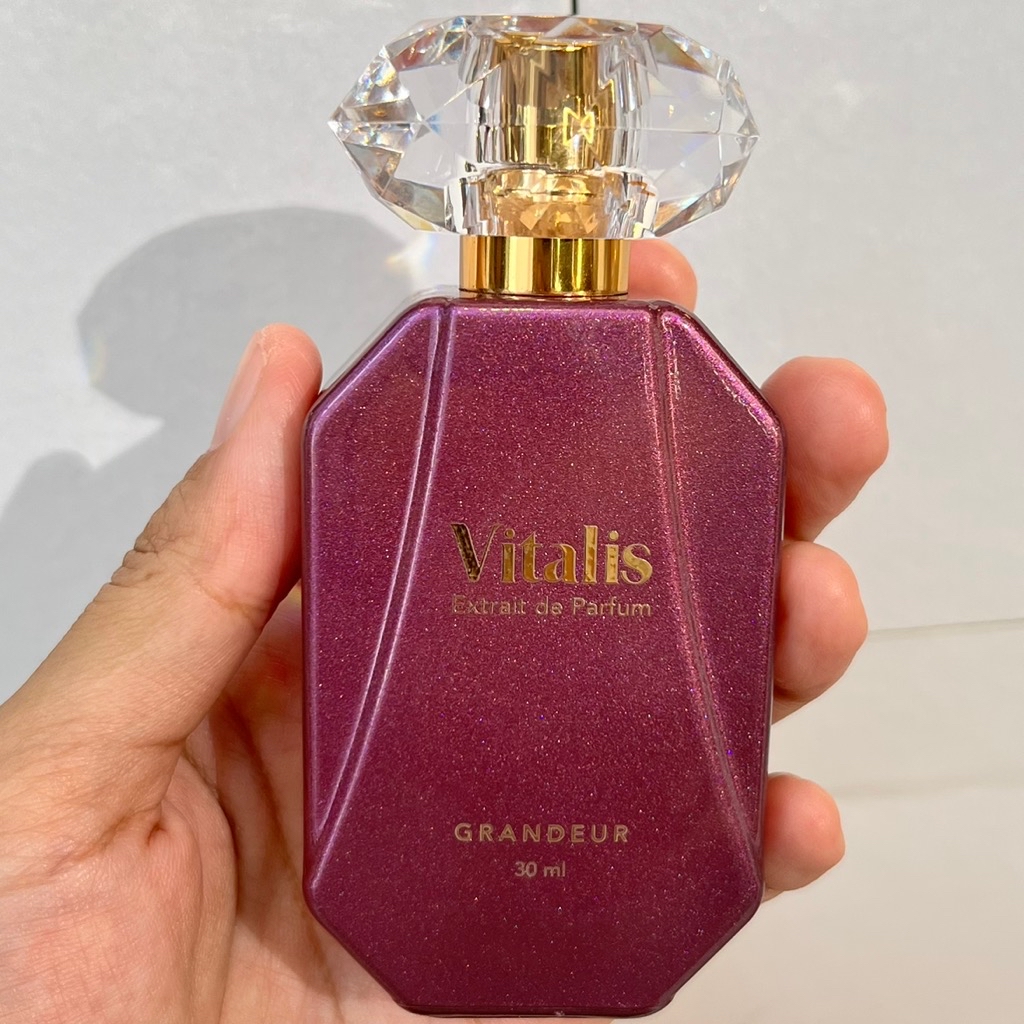 Extrait De Parfum - Grandeur imgfdn-9cba564b-717f-428d-949c-aa1fdb1eaa50