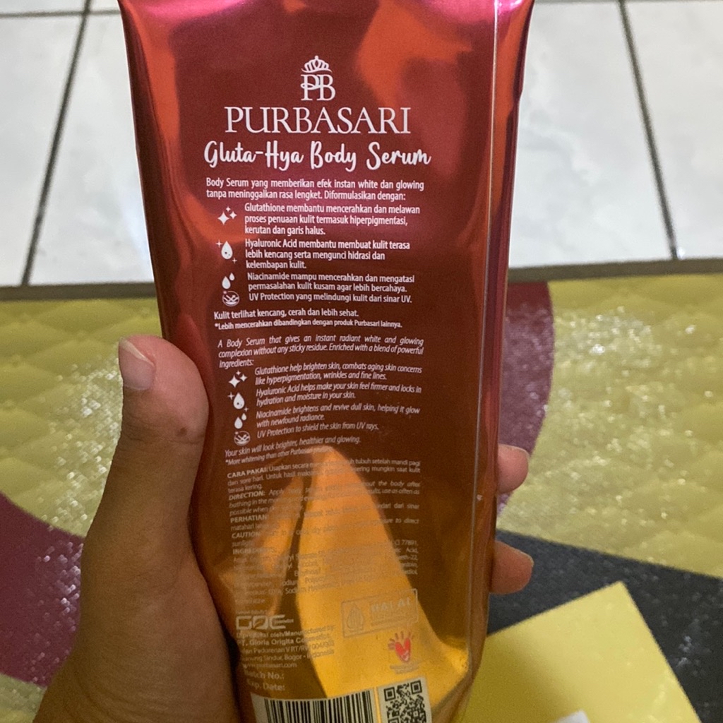 Gluta Hya Body Serum imgfdn-c4b212ac-520e-475c-9c3e-093f52d5a08d