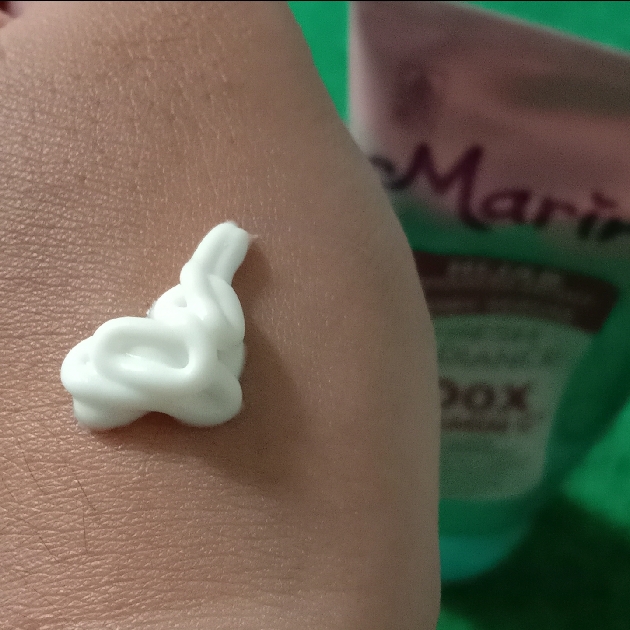 Hijab Advanced Bright Body Serum - Fresh Radiance imgfdn-542d04dd-4c15-4623-9fff-c0acff467f70