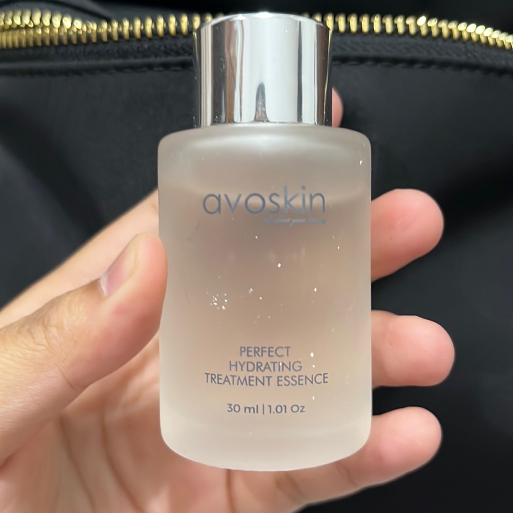 Perfect Hydrating Treatment Essence imgfdn-b64a8ff9-7f29-4602-842d-4214a17ea84d