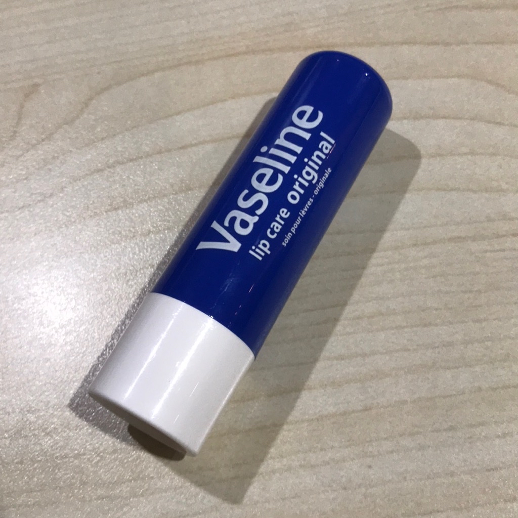 Lip Therapy Stick - Original imgfdn-2618f98a-7b2c-4860-8fda-ea60dddfcf0f