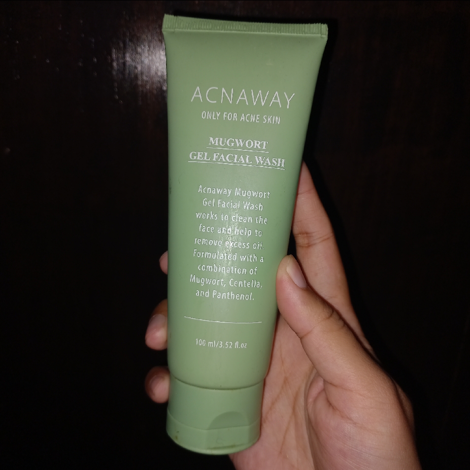 Mugwort Gel Facial Wash imgfdn-f0dd4bf2-913d-44ac-a1c9-bca8b5c696b7