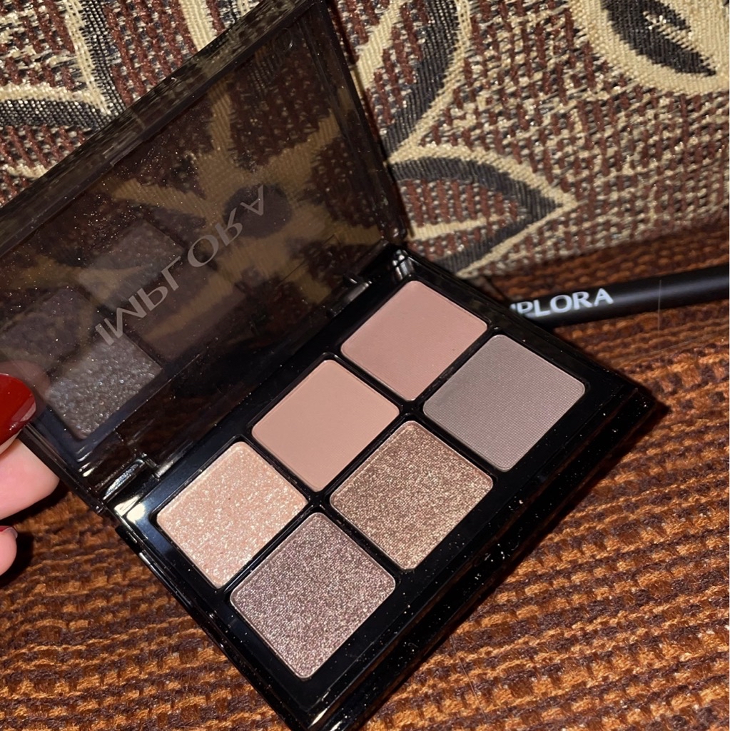 Urban Eyeshadow - Urban Afterglow imgfdn-d555680d-4333-4370-83ea-7a888774ff7b