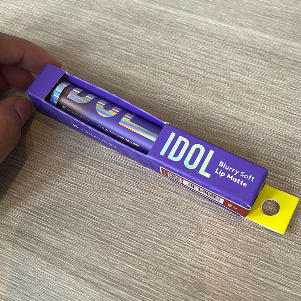 IDOL BLURRY Soft Lip Matte - Trap imgfdn-769c5b93-b642-444a-b517-2be0235b42af