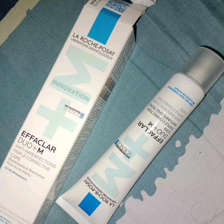 Effaclar Duo+M imgfdn-2ba12dc0-432e-4b0a-811e-c696bd6d0bb2