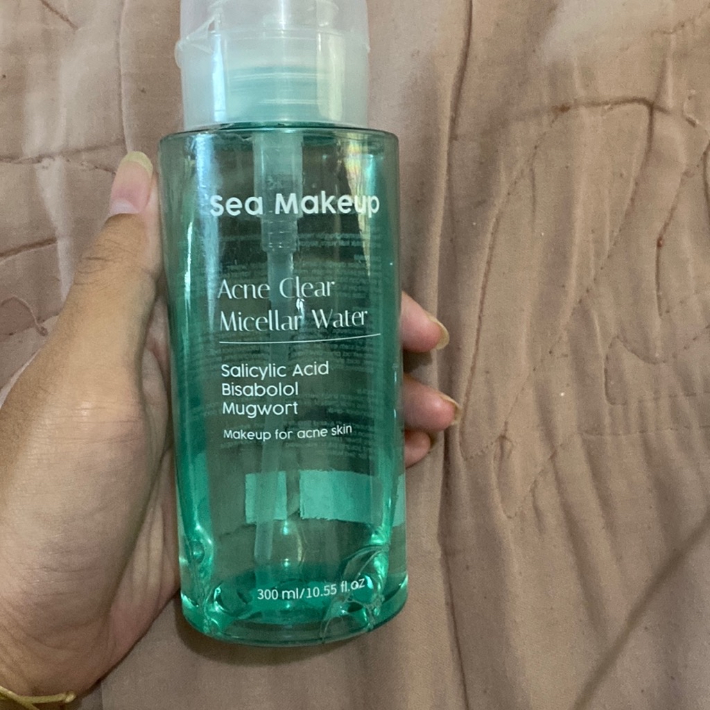 Acne Clear Micellar Water imgfdn-f6c75906-da70-4f86-97fb-40a332a64813