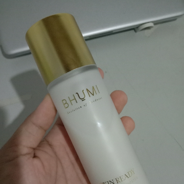 Skin Ready Hydrating Booster imgfdn-72fbd850-82de-49fc-b9a7-4292d9af8ea9