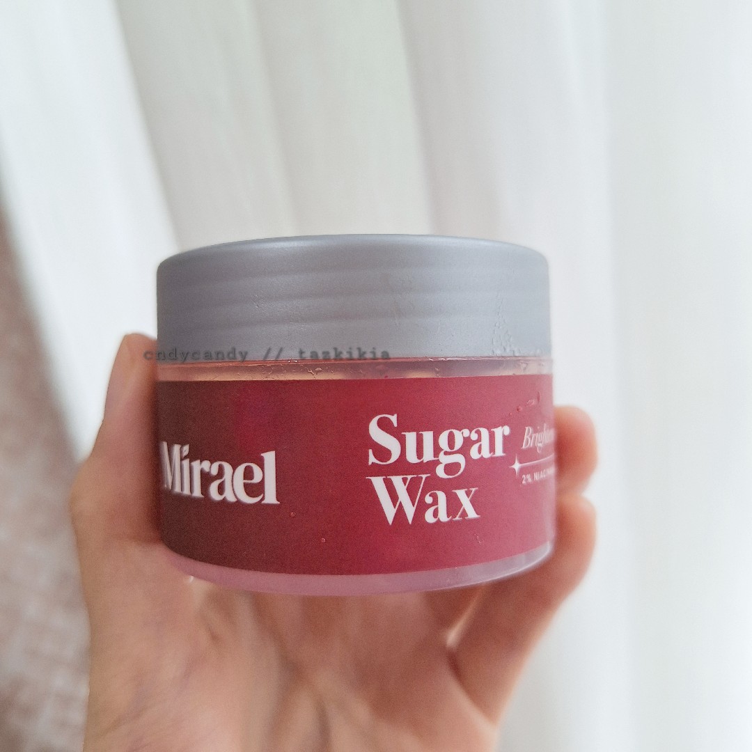 Sugar Waxing Kit - Brightening Strawberry imgfdn-ece2db0b-b48a-4921-b632-7a93c4e88d5a