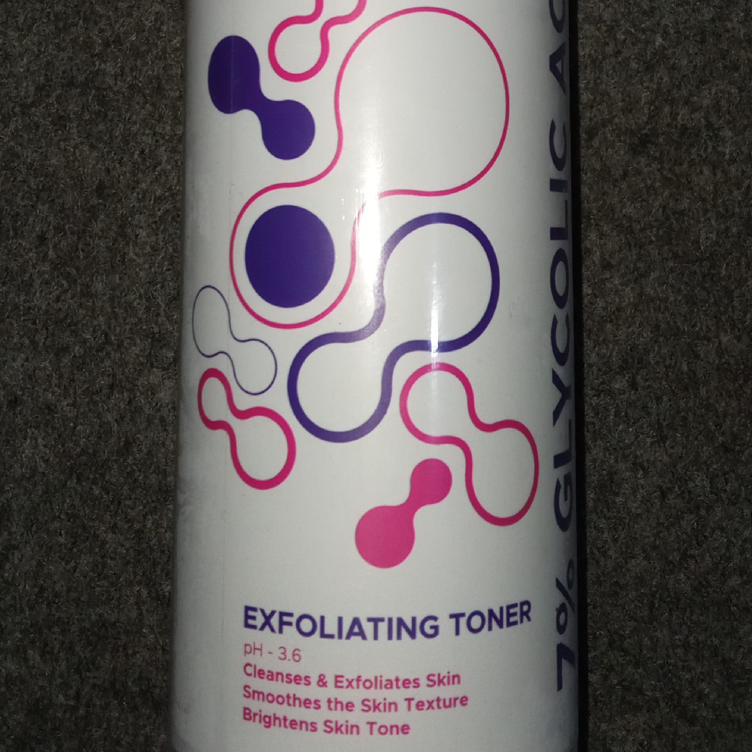  7% Glycolic Acid Exfoliating Toner imgfdn-e0159816-2e8e-41eb-ad57-baea3a70330e
