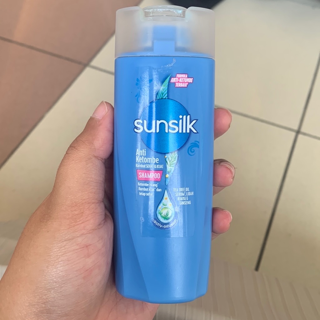 Anti Dandruff Solution Shampoo imgfdn-148de06c-41cf-4c59-b717-b44d523ef40d