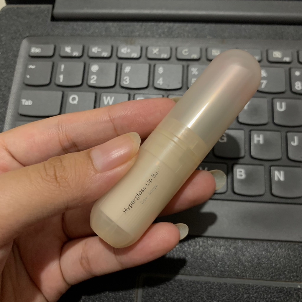 Hypergloss Lip Balm - Dear Sonya imgfdn-65589fb5-bcbb-44d2-8b6f-221e79457d23
