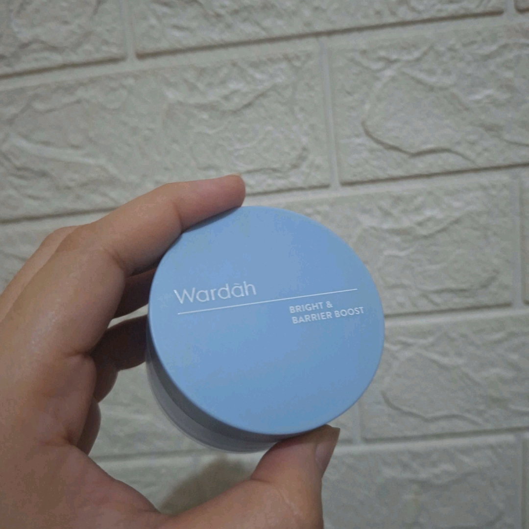 SymRadiance ® 399 Bright & Barrier Repair Moisture Gel imgfdn-443bc729-901c-4dcb-bbe4-6804399536f2