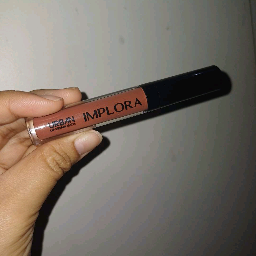 Urban Lip Cream Matte - 02 Terracotta imgfdn-849267c0-04bf-44b8-a4d9-a631bfbc965f