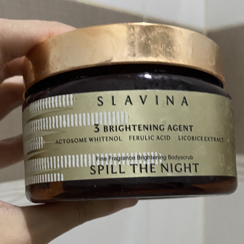 Fine Fragrance Body Scrub - Spill The Night imgfdn-53c01cf7-eb33-4262-a58d-04e9834b68ac