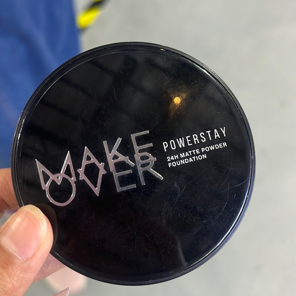 Powerstay 24H Matte Powder Foundation - N00 Porcelain imgfdn-e34d57c7-583d-4d6a-9ca7-05e37cb673f1