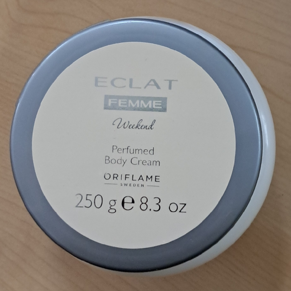Eclat Femme Body Cream imgfdn-8d622d99-bcf7-427a-a919-7e15bee0ac74