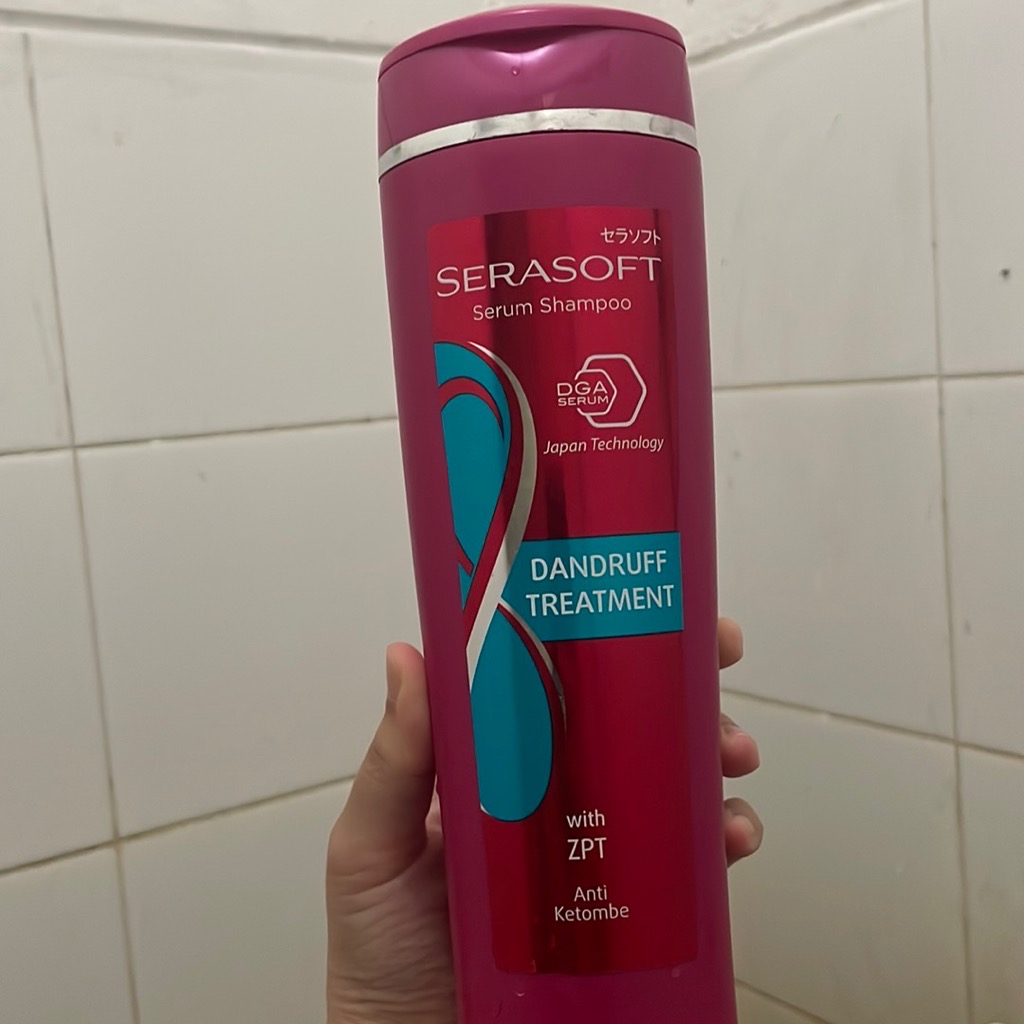 Serum Shampoo - Dandruff Treatment imgfdn-bf302819-de62-4c4a-819f-c6dd926c4a1b
