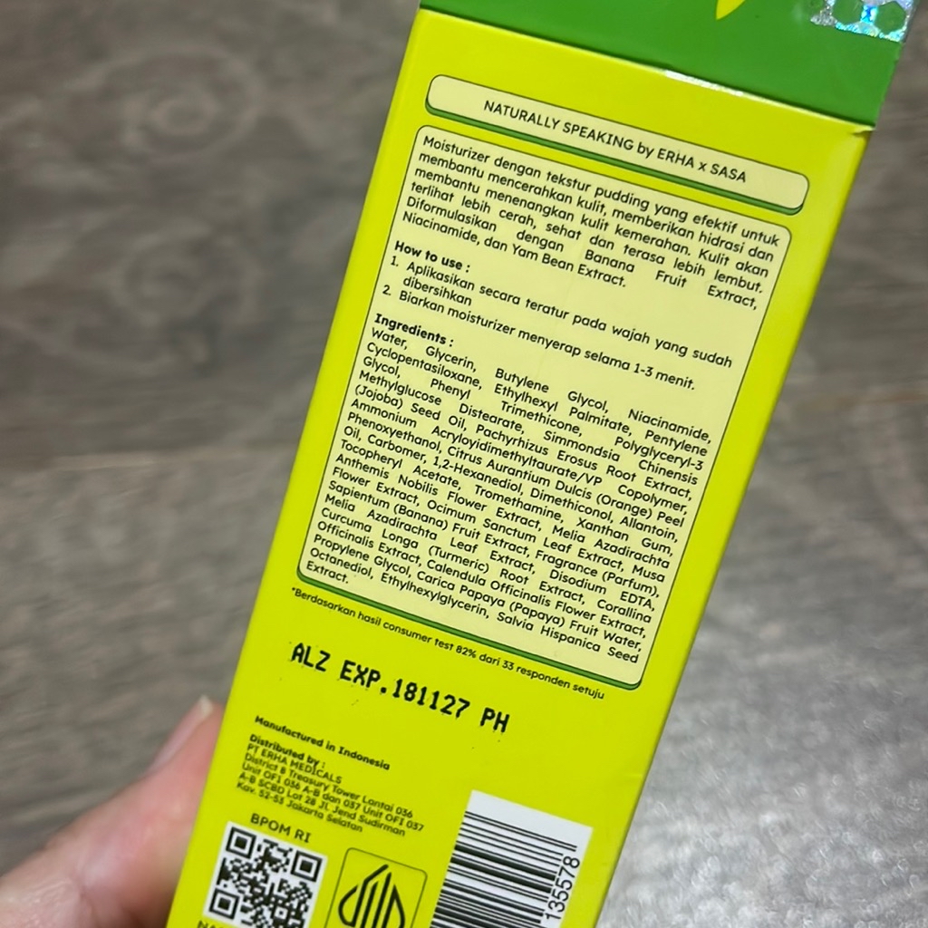 x SASA Pisang Vanilla Moisturizer imgfdn-4094515c-3ea9-4846-a71b-5106e18ad659