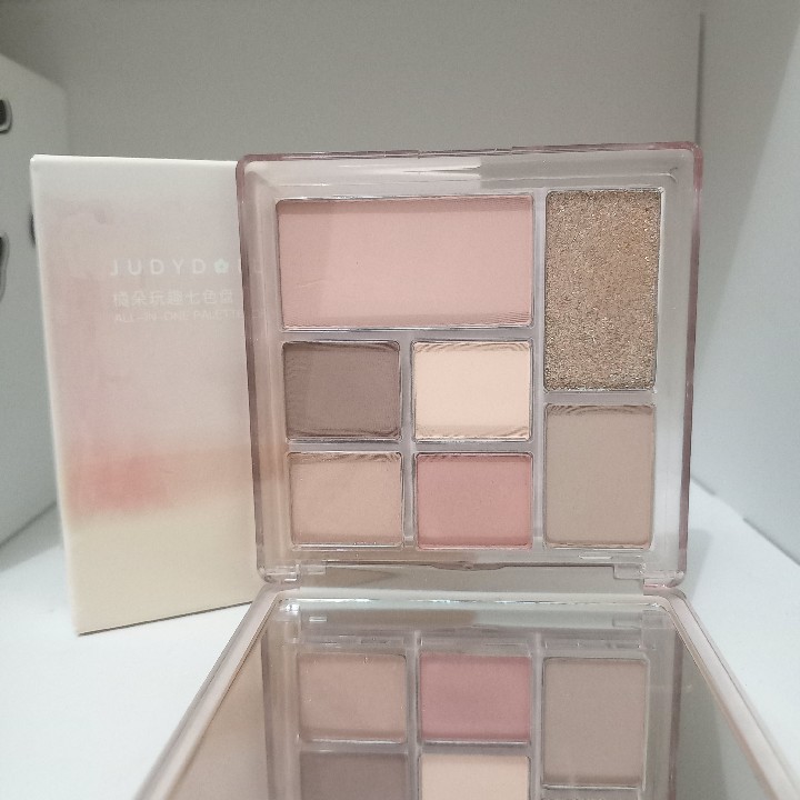 All-In-One Face Palette - Raw Wood imgfdn-8795884f-d5d9-431e-90d8-32c6d286c3ae