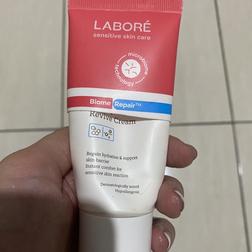 BiomeRepair™ Barrier Revive Cream imgfdn-f360df56-e42f-463d-abf4-ef24acfb0dc9
