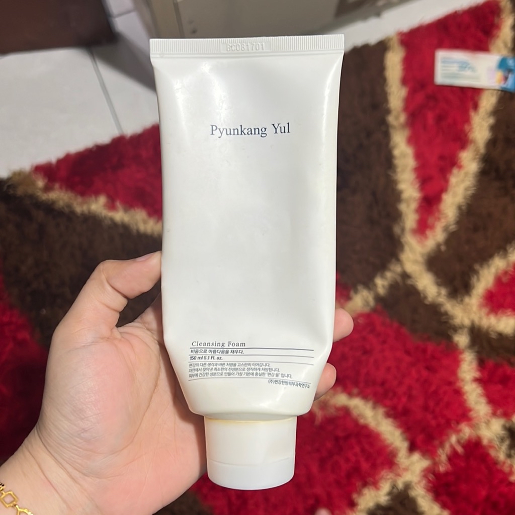 Cleansing Foam imgfdn-37bac43d-b2ca-4776-b5e4-95c9dcbdc184