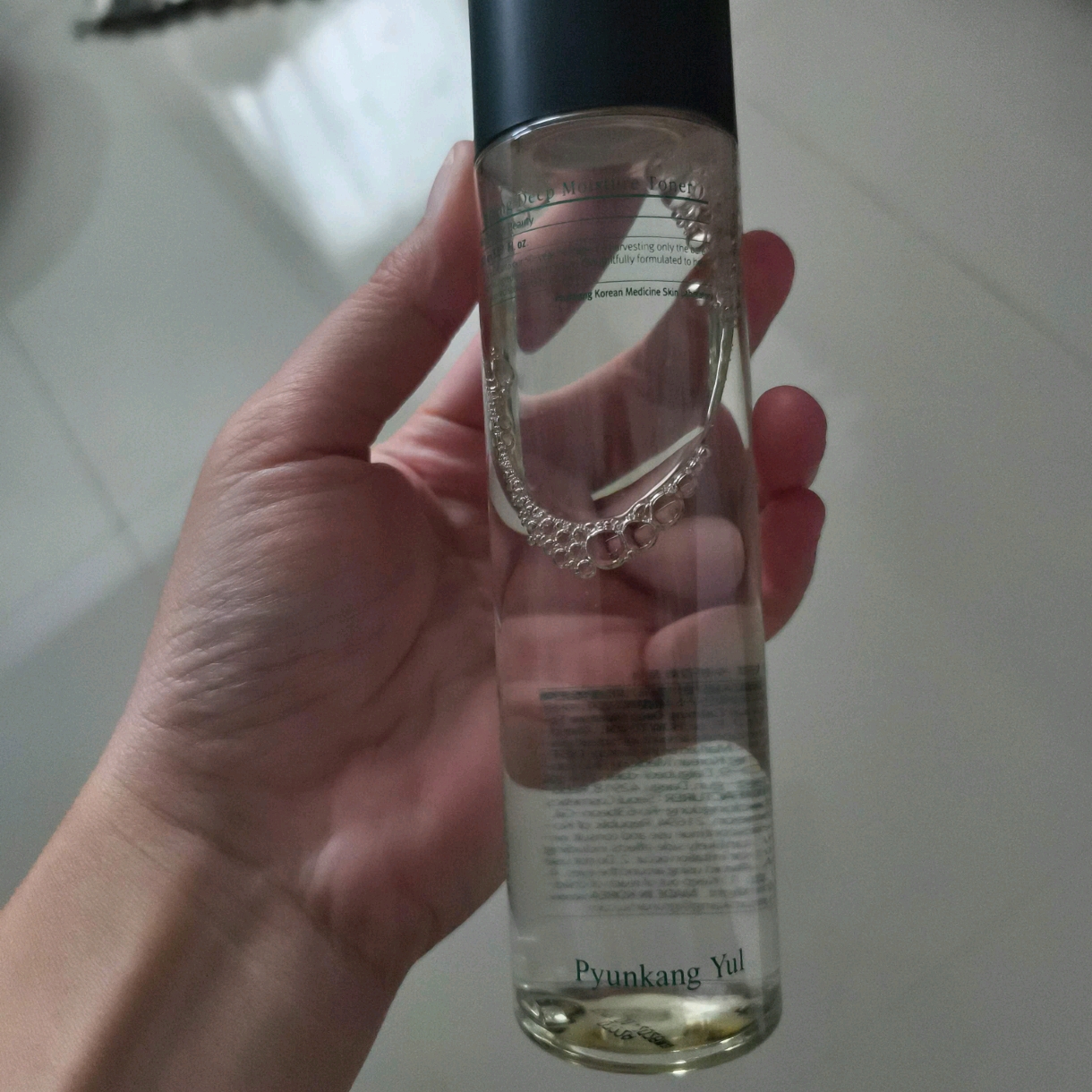 Calming Deep Moisture Toner imgfdn-c013445d-50c2-4a8e-af7b-5e3fac735b70