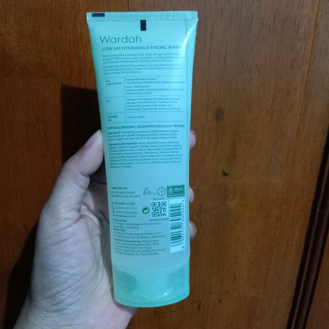 Cica + Aloe Low PH Hydramild Facial Wash imgfdn-6f17331b-a043-4734-8f7a-ae2f7f950010