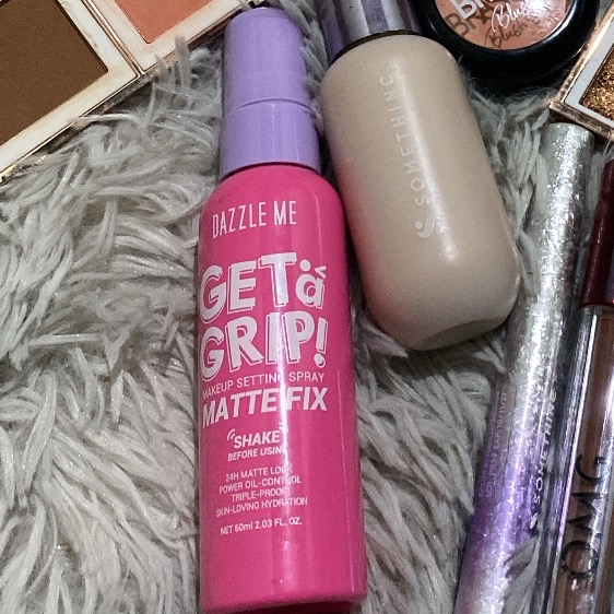 Get A Grip Makeup Setting Spray Matte imgfdn-b6bfb8cd-7598-4547-b038-79689f5f082f