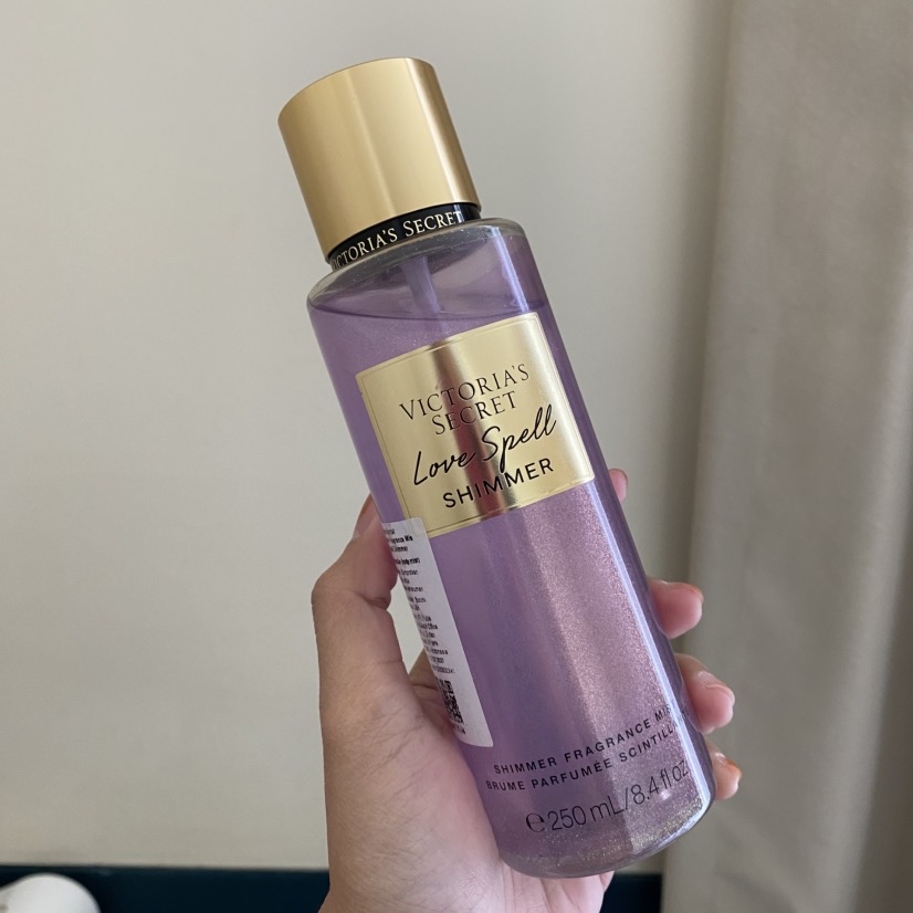 Love Spell Fragrance Mist imgfdn-c37edd18-37fe-442f-ac51-13e5675e2e03