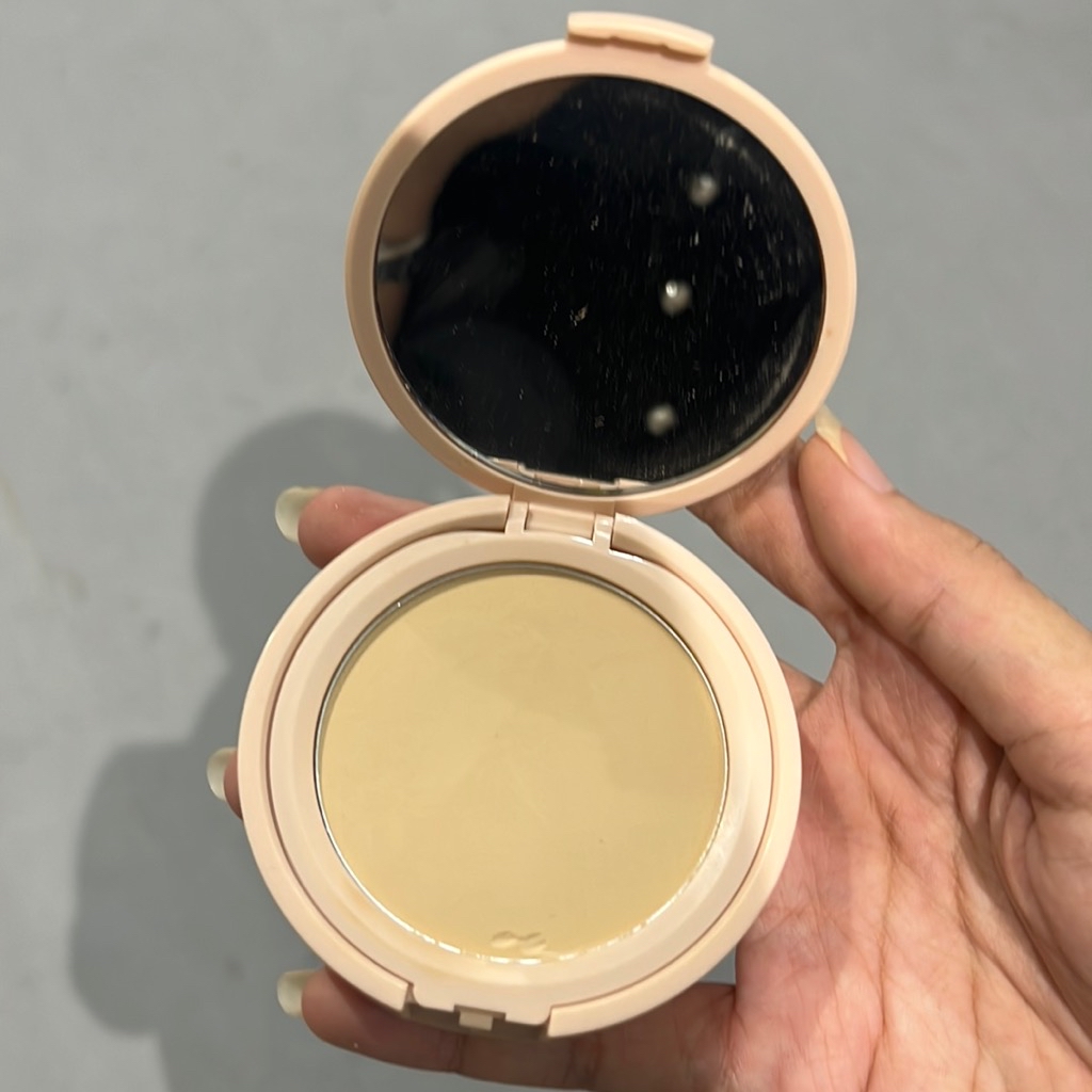Matte Fit Powder Foundation - 013 Beige imgfdn-f8d199ec-f0c8-4d19-8d08-13f66536044b