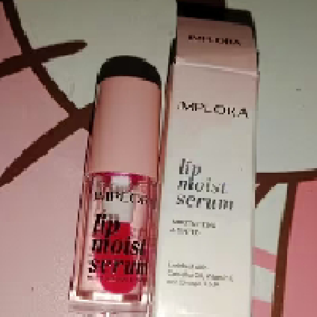 Lip Moist Serum imgfdn-c743ec99-3da2-419b-b643-56ce98f02dcc