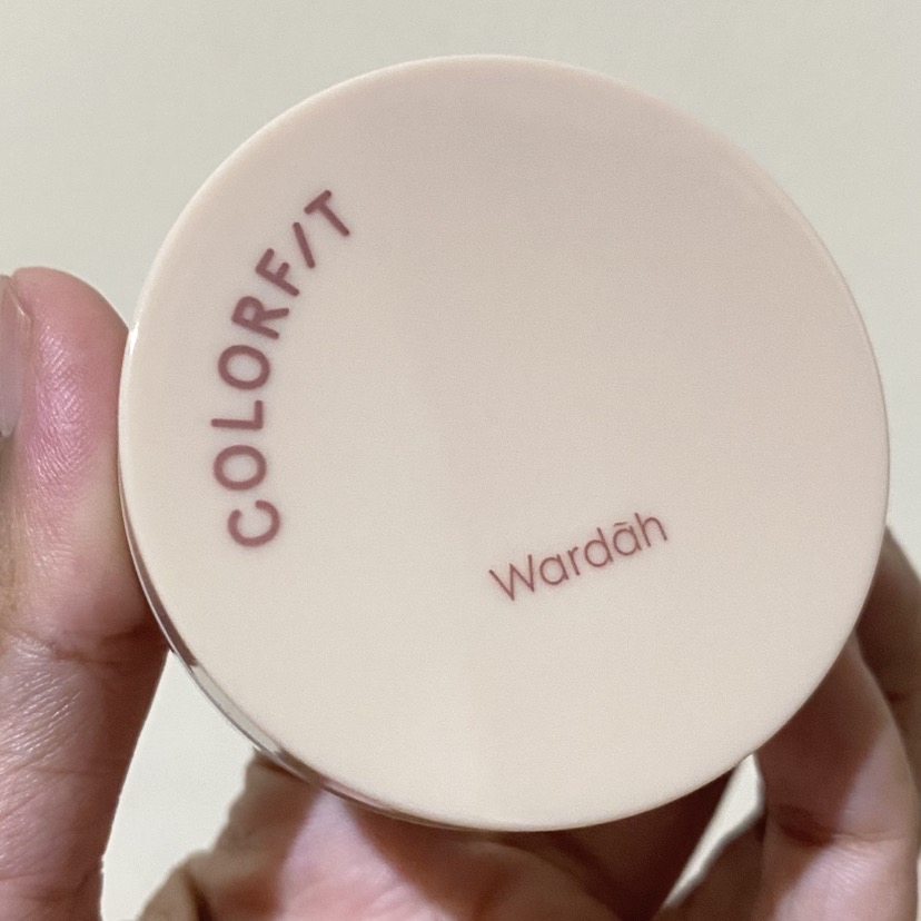 Colorfit Perfect Glow Cushion - 31W Creme Beige imgfdn-9c898232-3abe-4ec4-ac03-3b2498982c40