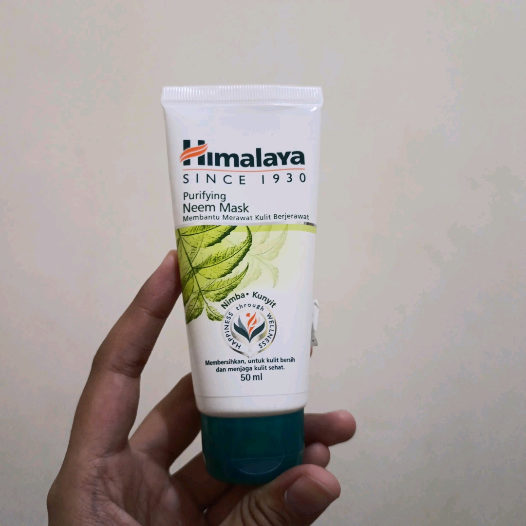 Purifying Neem Mask imgfdn-217a0732-0b37-4c7e-94b6-d698acc431de