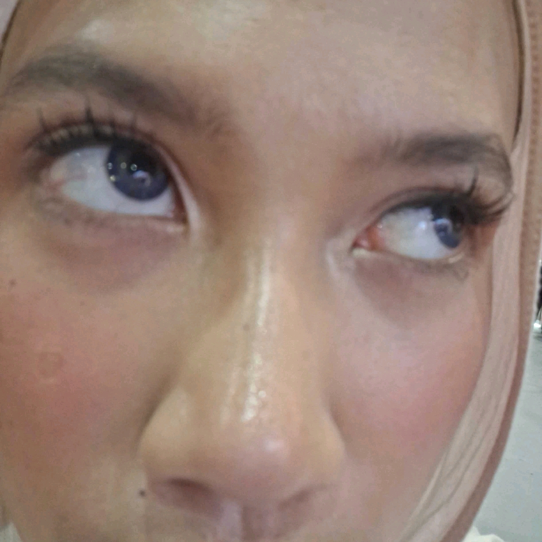 Glueless Falsies - Sunflower imgfdn-13744c47-f697-4839-9cd1-5689671a1dd9