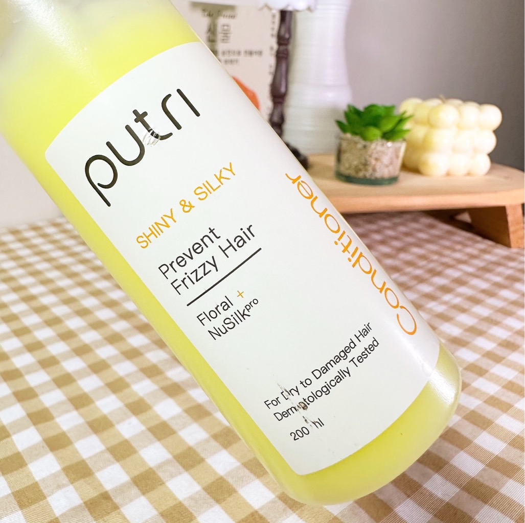 Conditioner - Floral imgfdn-0f7bcdb3-22bb-4c2b-a7a7-c99130b043f0