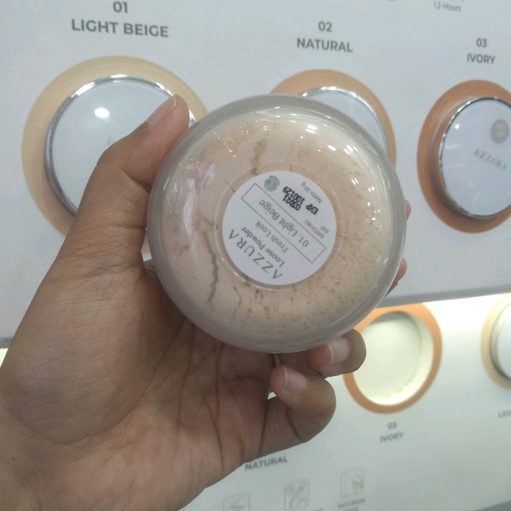 Loose Powder - Ivory imgfdn-4129800f-1b07-4999-95b5-0fc2eb1c64b7